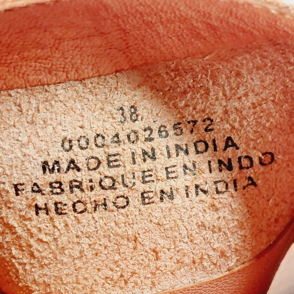 NEW Free People Saturday Brown Leather Embroidered Two Strap Flat Sandals K95 - Picture 10 of 11